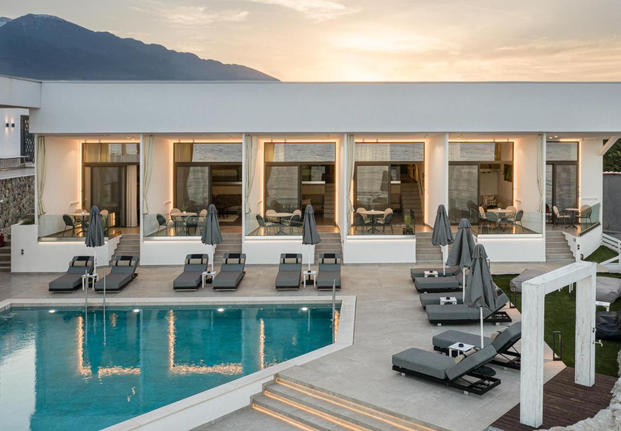 Akrotiri Olympus Luxury Suites - Adults Only Плака Литохору Екстериор снимка