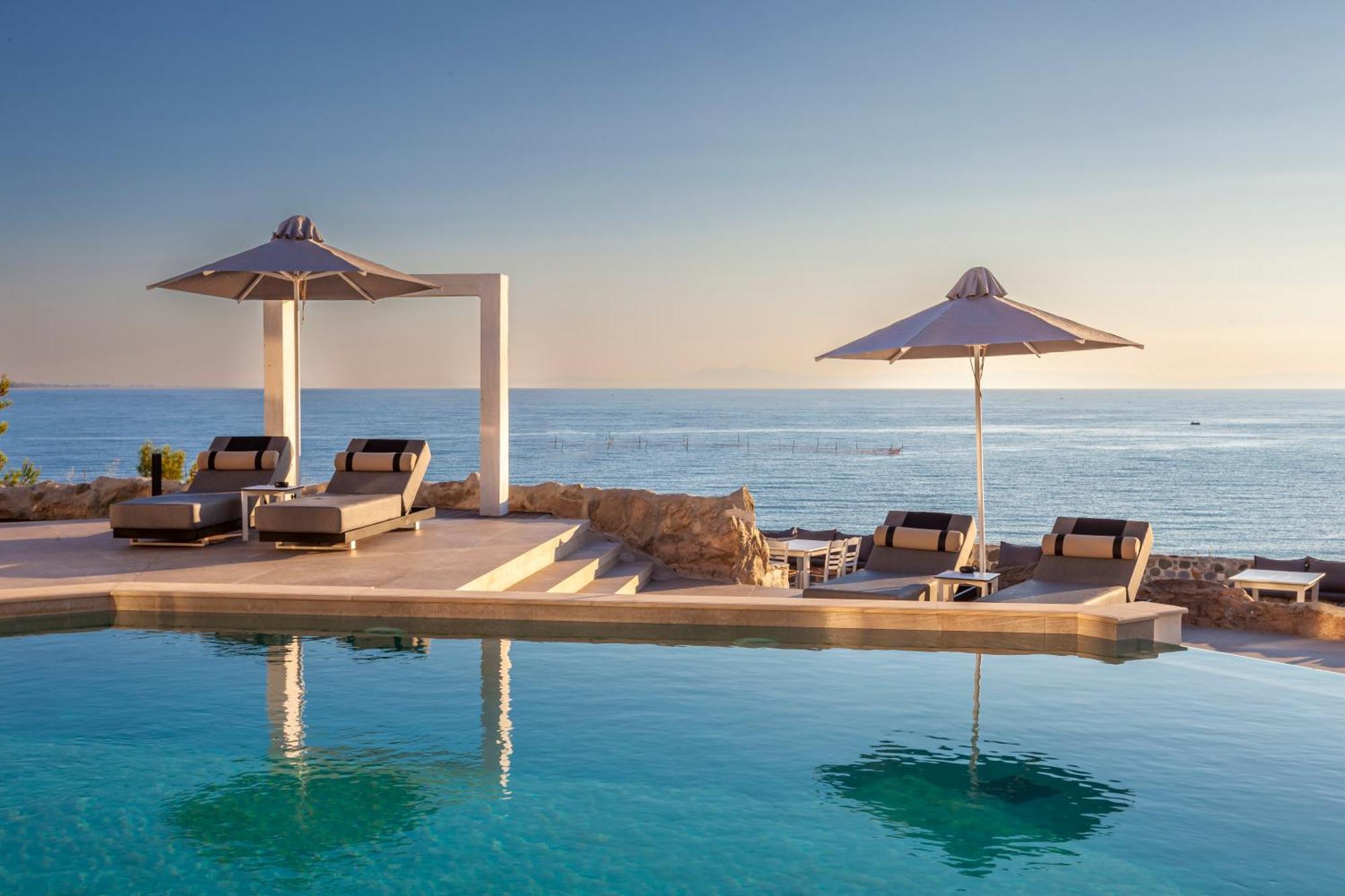 Akrotiri Olympus Luxury Suites - Adults Only Плака Литохору Екстериор снимка